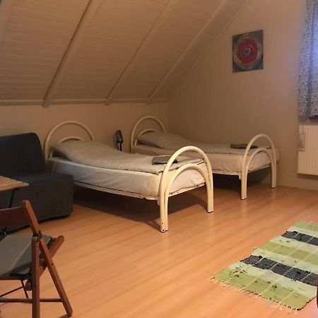 Cosy Rooms On The Lake Near Budapest And The Airport Isaszeg Esterno foto